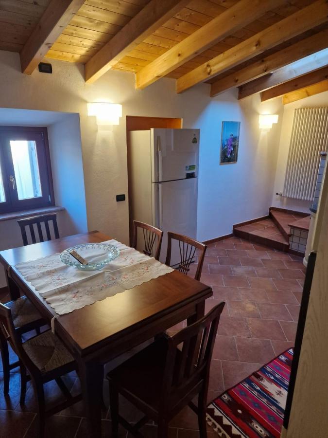 Nataly Lägenhet SantʼAmbrogio di Valpolicella Exteriör bild